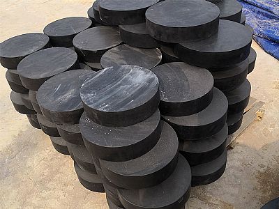 德城区板式橡胶支座由若干层橡胶片与薄钢板经加压硫化